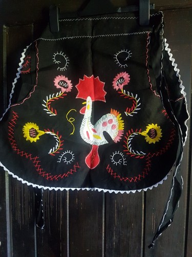 Vintage hen print embroidered - vintage,