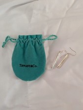 Tiffany 1837 bar dangle - &,