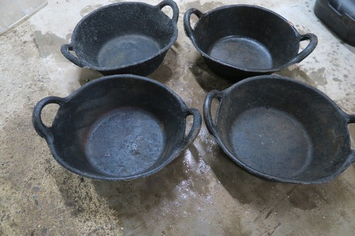 Rubber feed skip trough - feed,