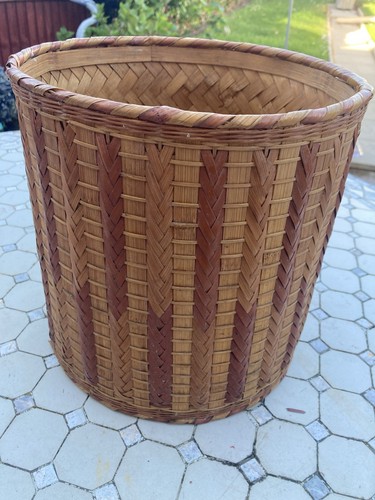Vintage medium woven wicker - vintage,