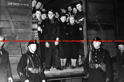 F021559 bomb shelters - f021559, at