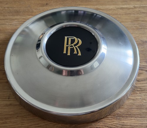 Rolls royce corniche hub cap - corniche,