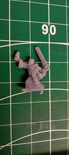 DAEMONHUNTER INQUISITOR PREACHER WITH CHAINSWORD PLASTIC