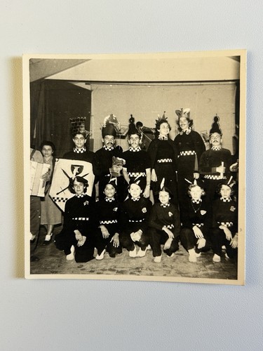 Vint 1936 theater - theater, cast