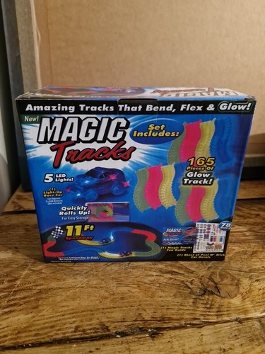 Magic tracks car glow dark - magic, in