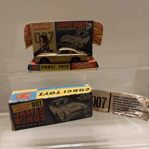 Vintage corgi toys 261 james - 261,