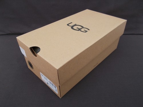 Collectable empty shoe - collectable, box
