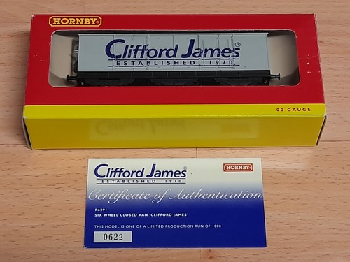 New hornby model railways - model,