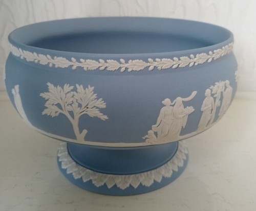 Vintage classic wedgwood blue - vintage,