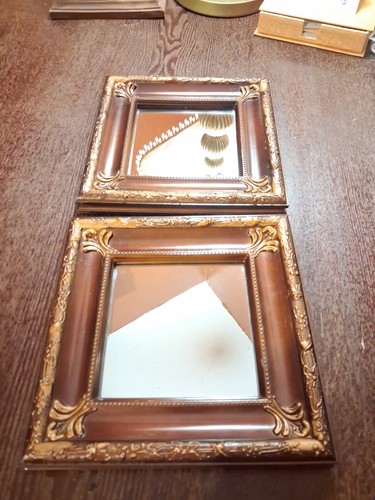 Small square ornate wall - 2,