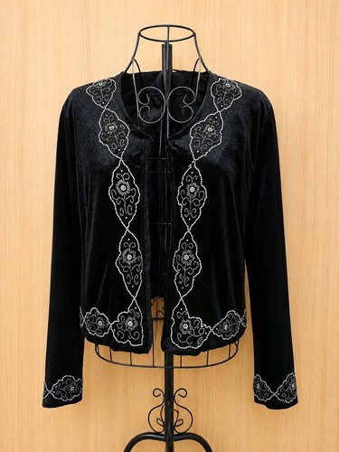 Vintage black velvet beaded - black,