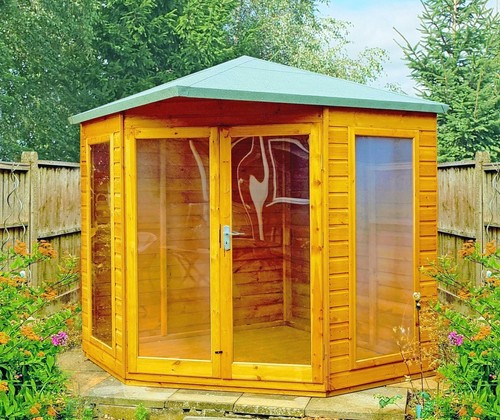 Corner summerhouse sun - corner,