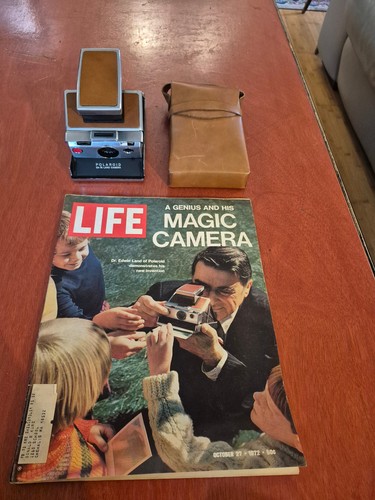 Polaroid land camera - sx-70,