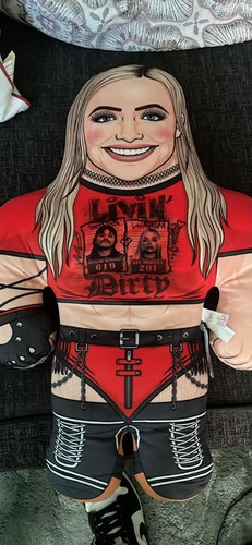 Bleacher creatures liv morgan - creatures,