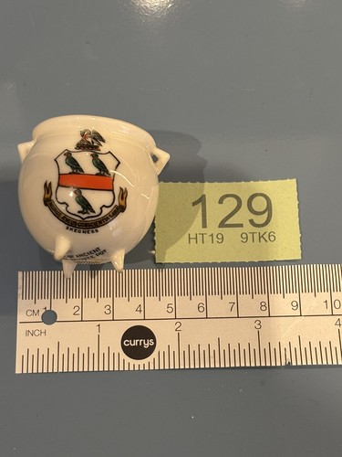 Goss crested china model - w,
