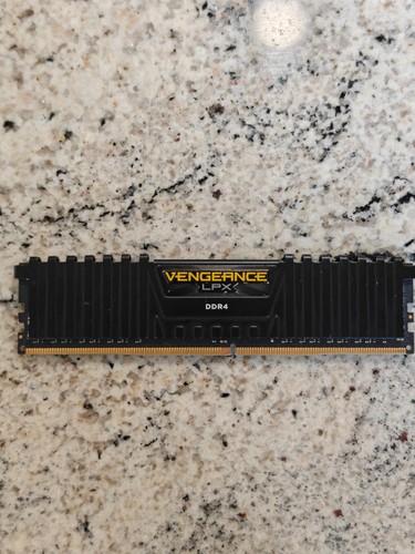 Corsair vengeance lpx 8gb - corsair,