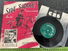 MUSIC MEMORABILIA SET - 7"