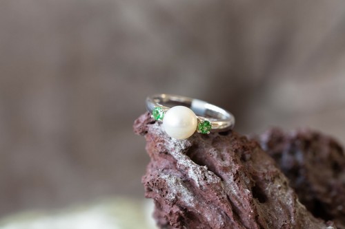 Freshwater cultured pearl - pearl, &