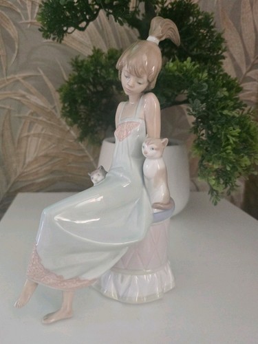 Lladro figurine 5443 - lladro, bedtime