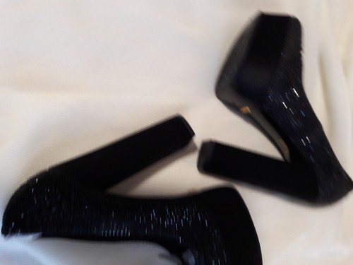 Authentic gucci black glitter - authentic,
