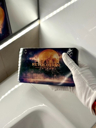 Makeup revolution forever - revolution,