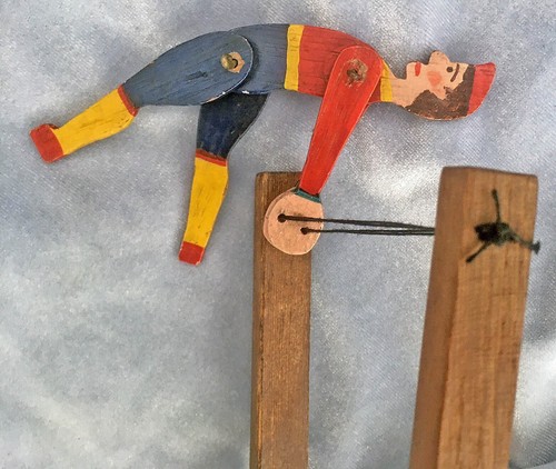 Antique wooden squeeze - *antique,