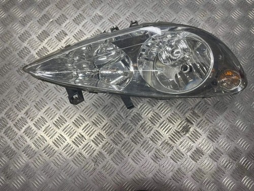 Peugeot 307 2004 headlight