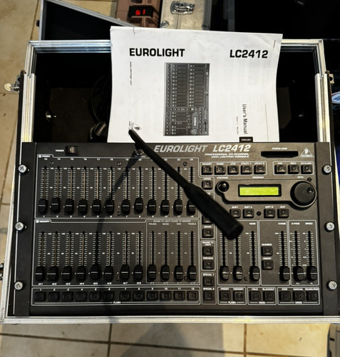 Behringer eurolight lc2412 - behringer,