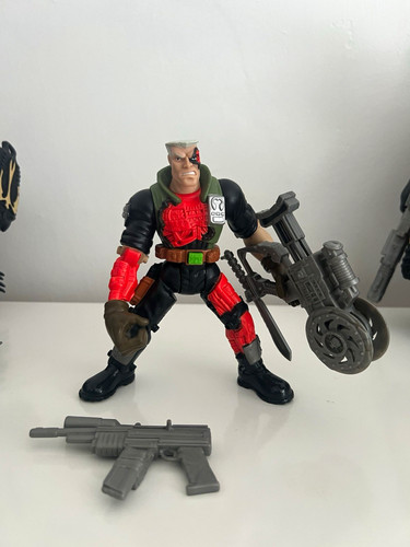 Small soldiers 1998 - soldiers, battle