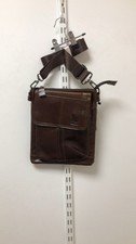 BNWT  MENS  BROWN MESSENGER BAG CG P13