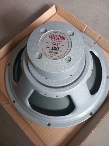 Celestion alnico t100 8 - 12",