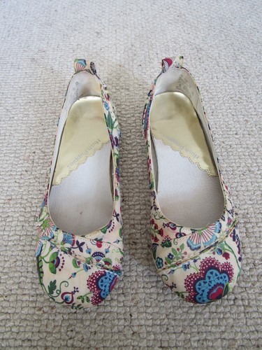 Hush puppies janessa size 4 - hush,