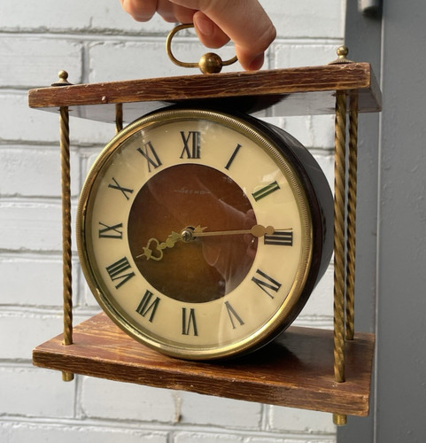 Vintage ussr vesna mechanical - vintage,