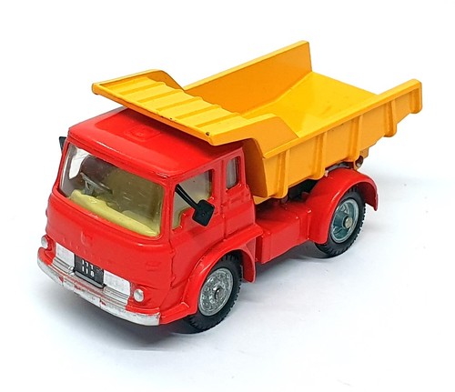 Corgi toys original diecast - toys,