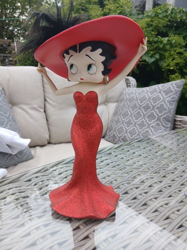 Red betty boop with - betty,