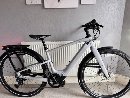 Nearly new specialized turbo - new,
