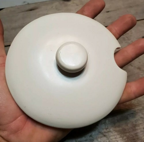 White ceramic jar - white,