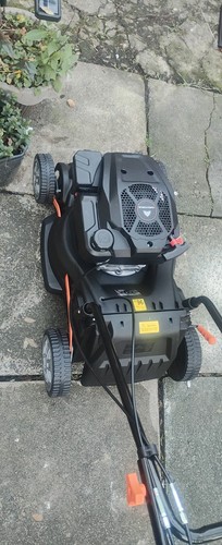 Yard force 40cm self - yard, propelled