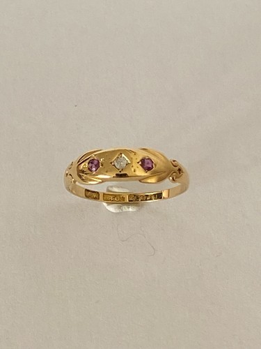 Antique 18ct solid gold - antique,