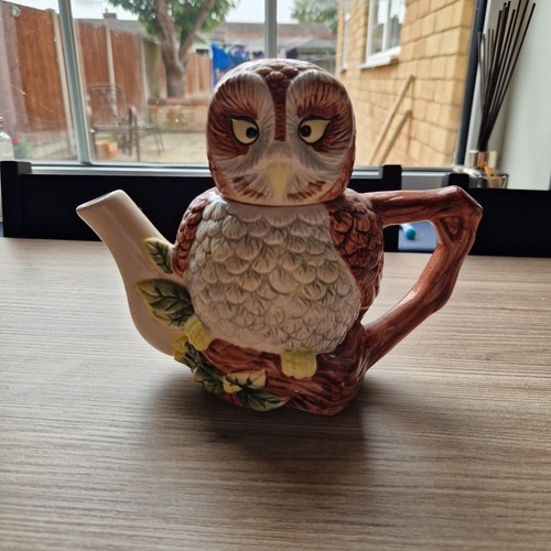 Vintage ceramic owl teapot - owl,