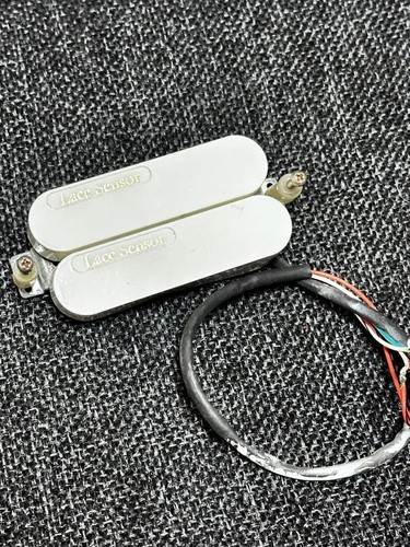 Lace sensor dually - lace,