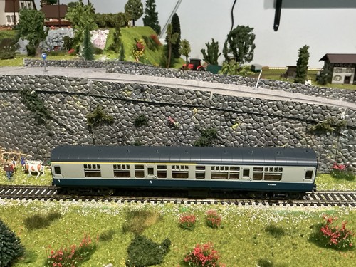 Hornby mk1 composite coach - mk1,