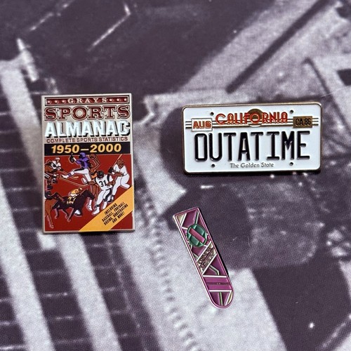 Mondo enamel pins - enamel, back