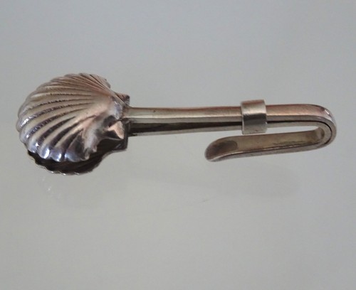 Sterling silver napkin clip