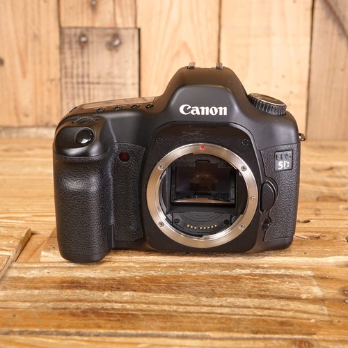 Faulty canon camera - 5d, body