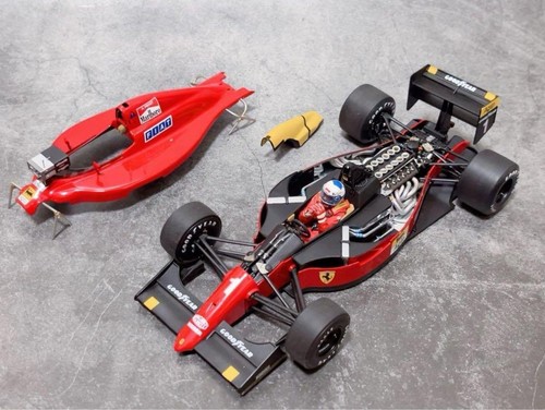 Exoto ferrari 641 2 alain - 1/18,