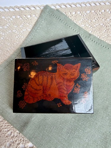Vintage black lacquer - vintage,