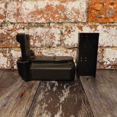 Hahnel battery grip 30d - hahnel, hc-30d