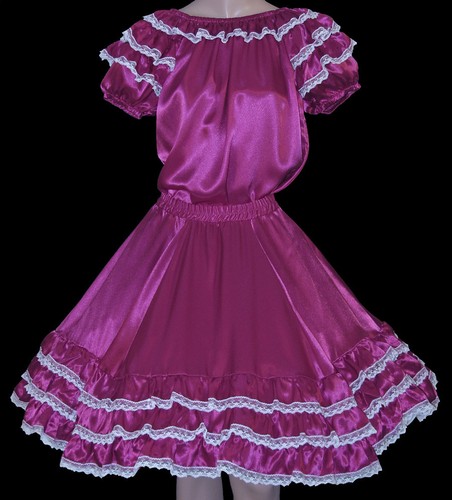 Fuchsia satin square dance - square,