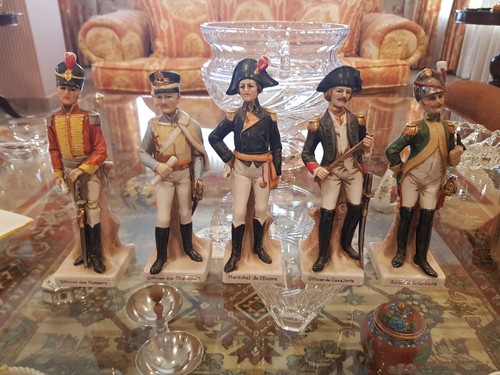 Eiho porcelain figures - eiho,